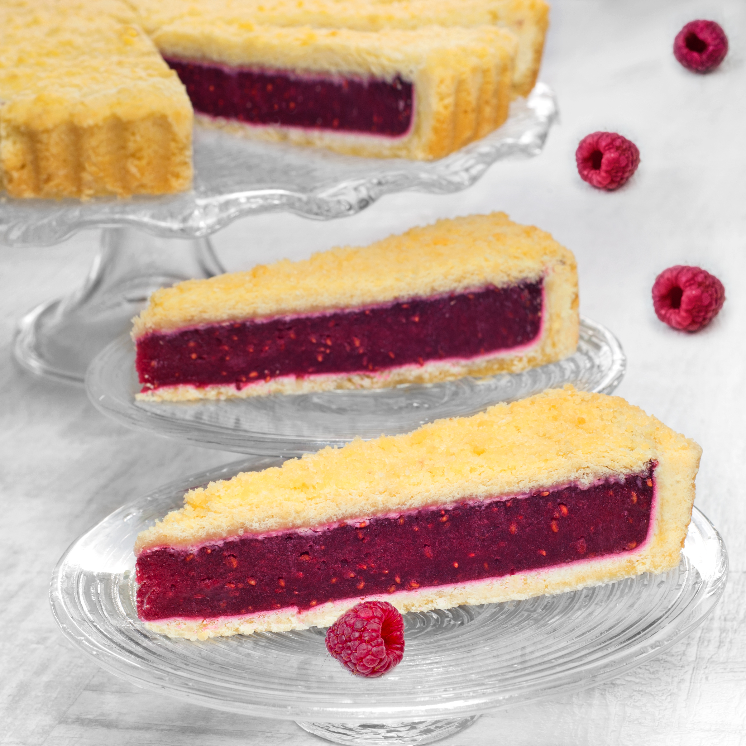 Пирог Малиновый с миндалем 1,288 кг 14 порций (4) (ДФ) 86 купить в Донецке - СтриПсБери