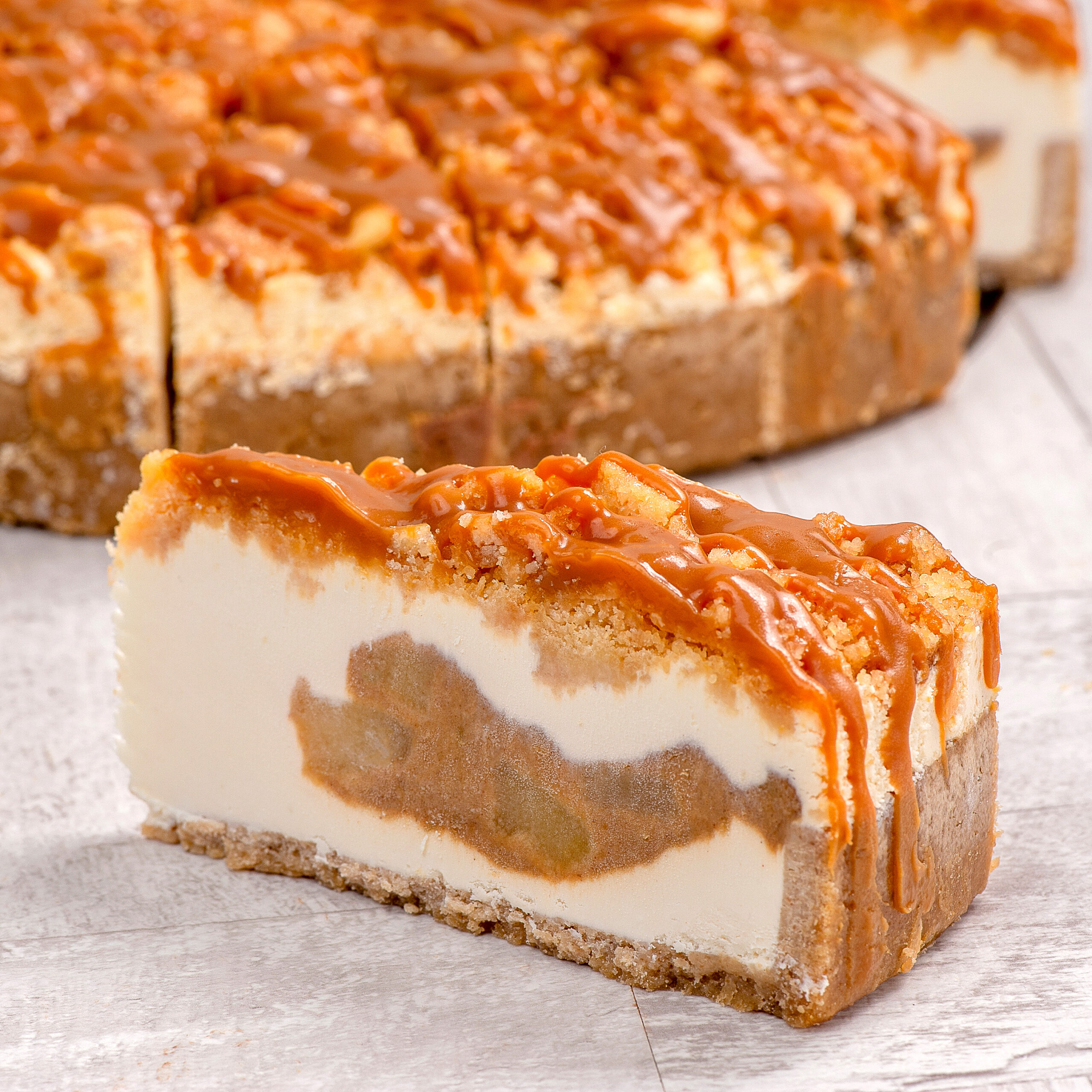 Чизкейк Яблочно-карамельный 2,560 кг 16 порций (4) ДФ 388 купить в Донецке - СтриПсБери