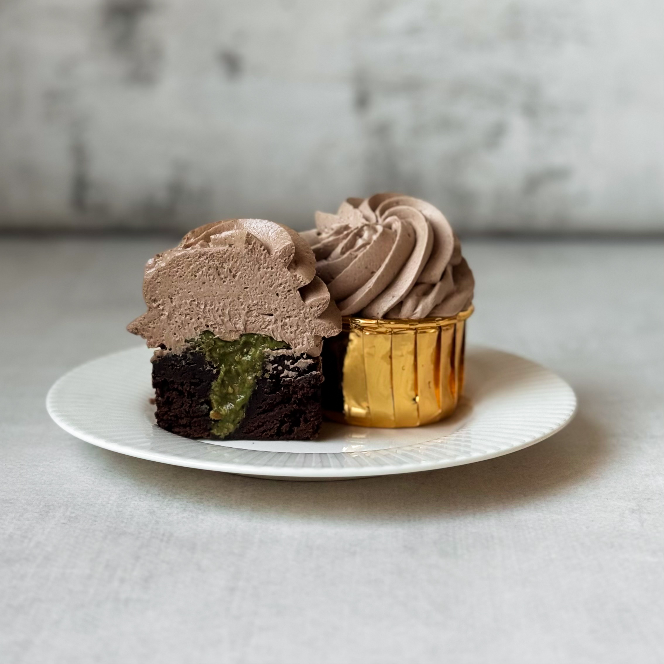 Капкейк Дубайский Шоколад 0,832гр. 16шт/упак ДФ-831 купить в Донецке - СтриПсБери