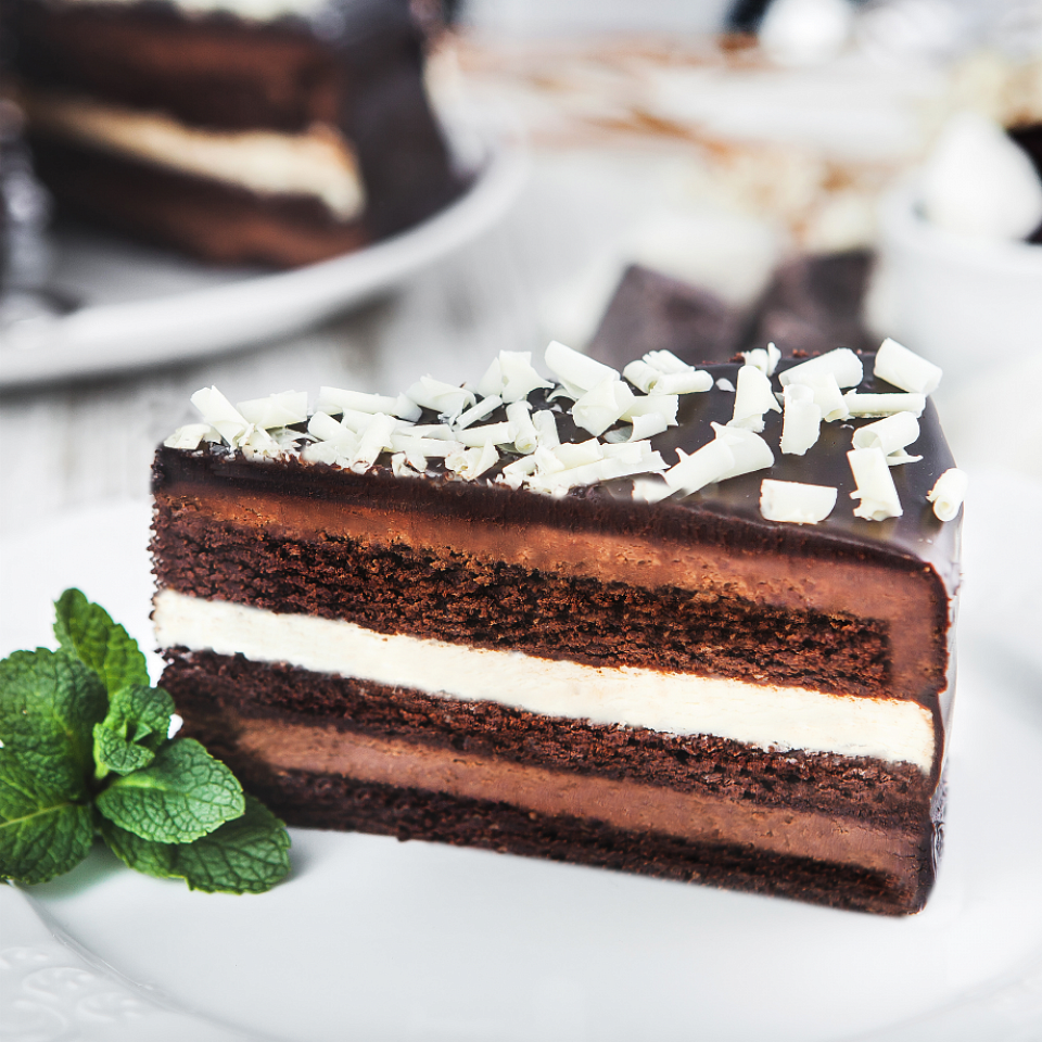 Торт Три шоколада 113гр, 12 порций/1,36кг/шт, 4шт/кор ПРЕСТИЖ купить в Донецке - СтриПсБери