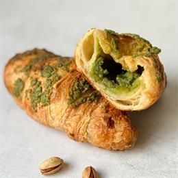 Круассан для выпекания с фисташковой начинкой 2,850кг. 95 гр 30 шт(1) ДФ 655 купить в Донецке - СтриПсБери