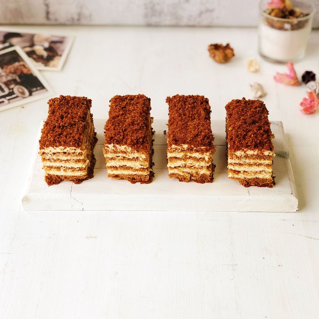 Пирожное Медовик 2625г/21 штука (4) ДФ 94 купить в Донецке - СтриПсБери