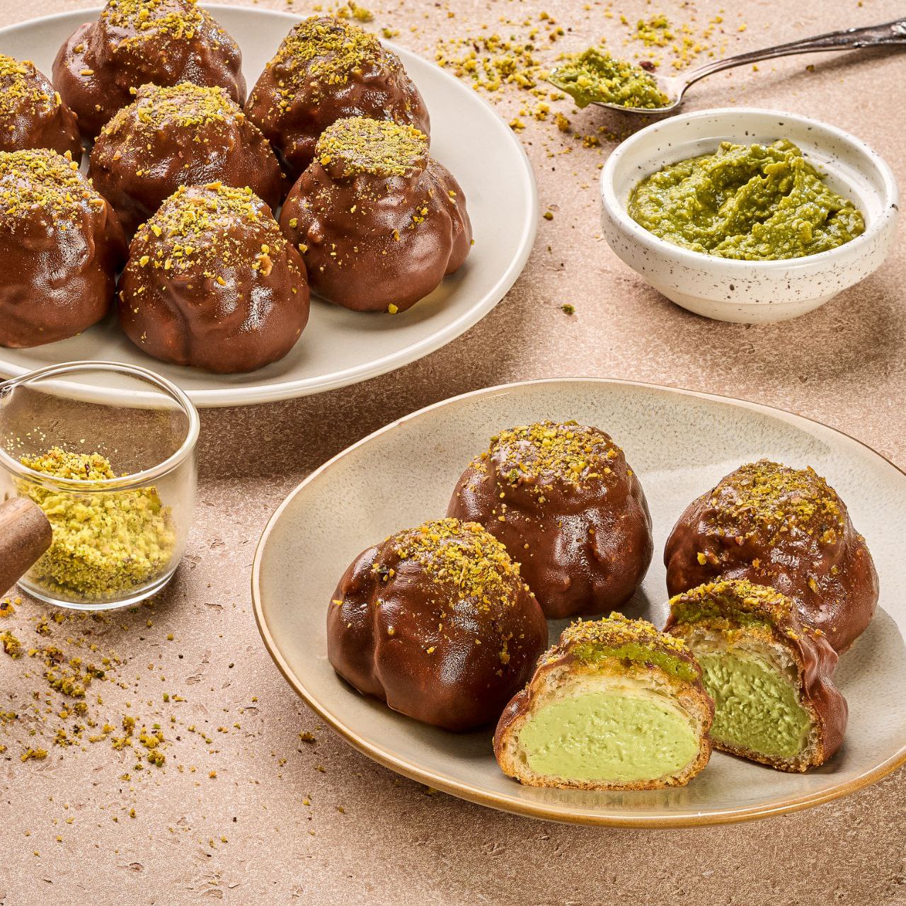 Профитроли «Дубайские» Десертные Истории 40гр, 16шт/упак купить в Донецке - СтриПсБери