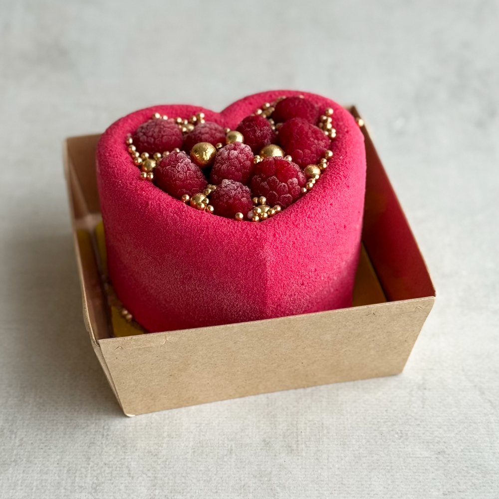 Бенто-торт Сердце с малиной 385гр единичная упаковка ДФ-889 купить в Донецке - СтриПсБери