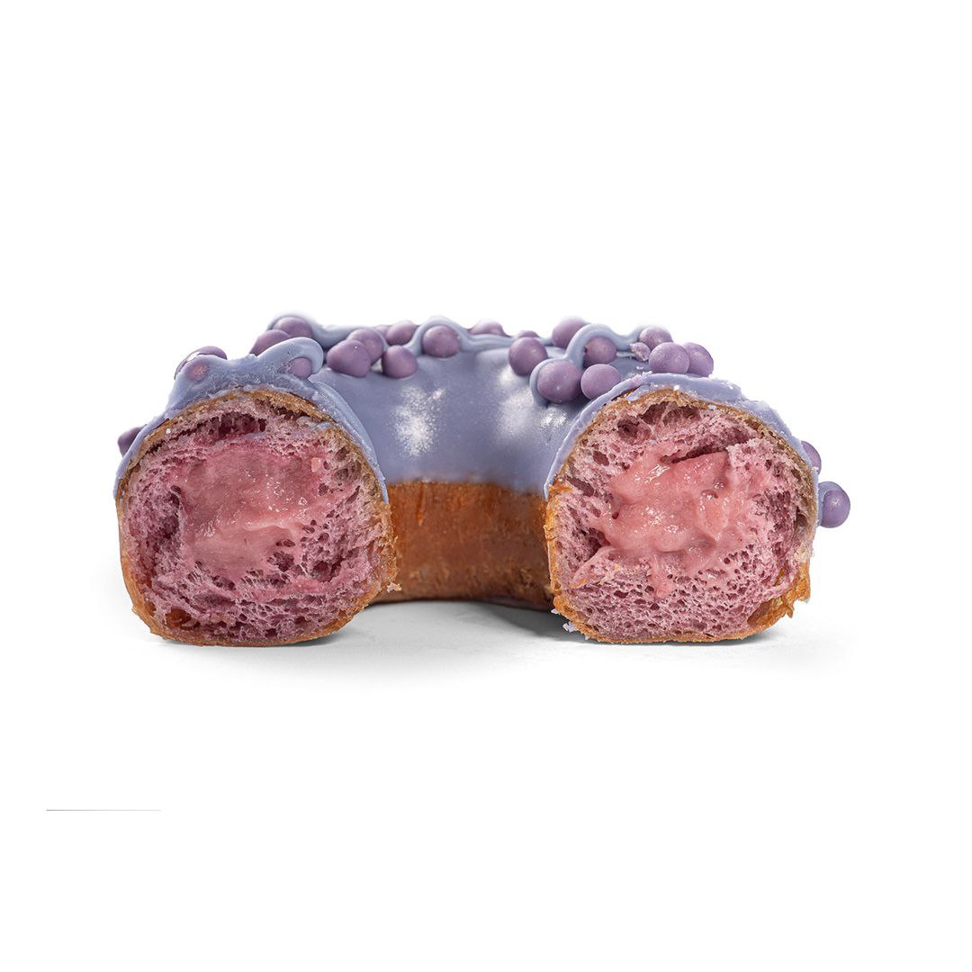 Пончик DONUT VERY PERI CREMY BERRY с кремовой начинкой 70гр 48шт/кор. MANTINGA купить в Донецке - СтриПсБери